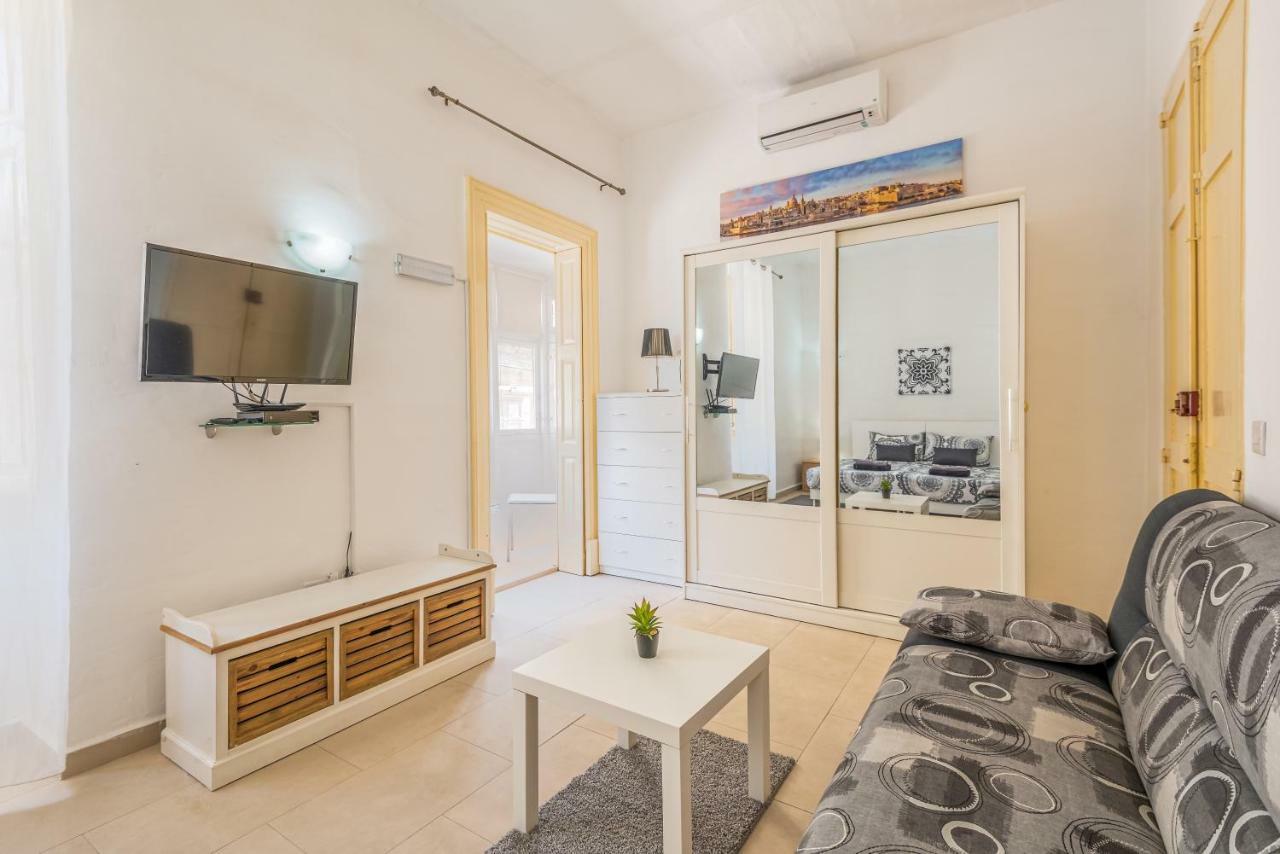 Traditional Maltese Townhouse Hotel Sliema Exterior foto